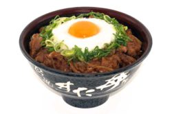 秘伝のニンニク醤油ダレ入りスタミナ全開メニュー　 ＜伝説のすた丼屋＞5月1日『山かけ牛カルビ丼』発 ...